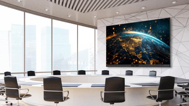 OPTOMA ProScene FHDC135